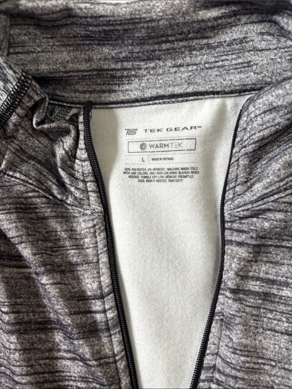 Tech Gear Heathered Grey & Black Quarter-Zip Active Top - Picture 2 of 2